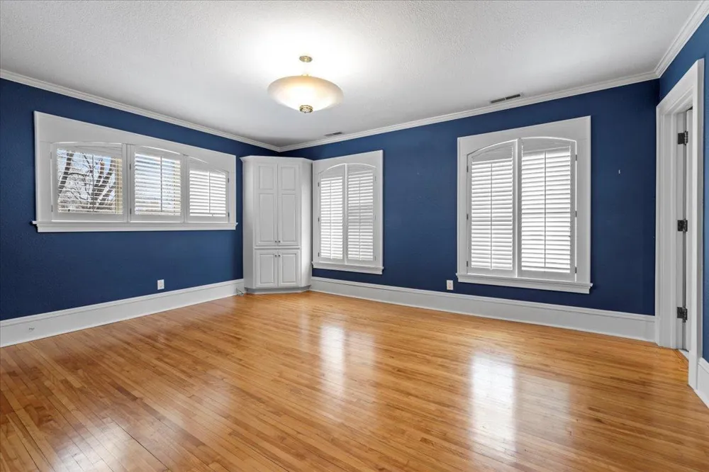 1724 Summit Avenue #R Minneapolis, MN 55403