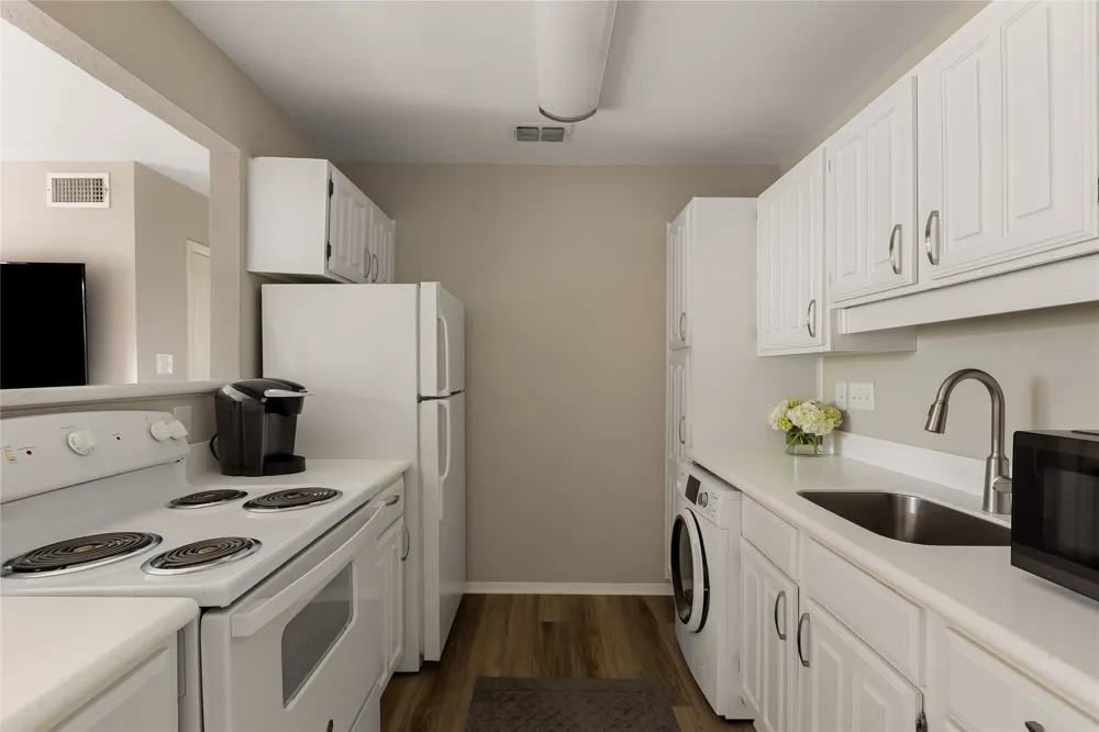 8210 Bent Tree Road #231 Austin, TX 78759