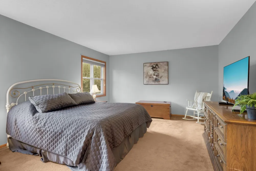 9622 Polaris Lane Maple Grove, MN 55369