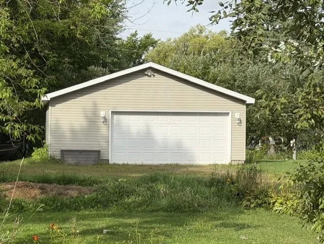 295 Tingdale Street Tamarack, MN 55787