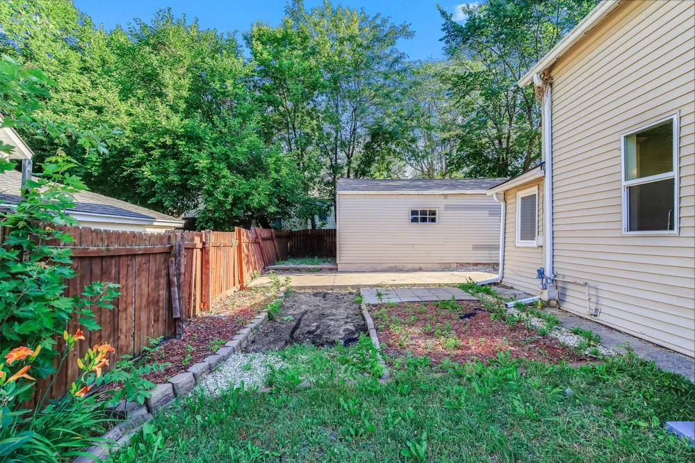 941 Cypress Street Saint Paul, MN 55106
