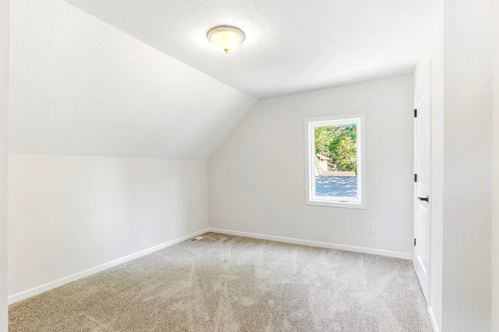 941 Cypress Street Saint Paul, MN 55106