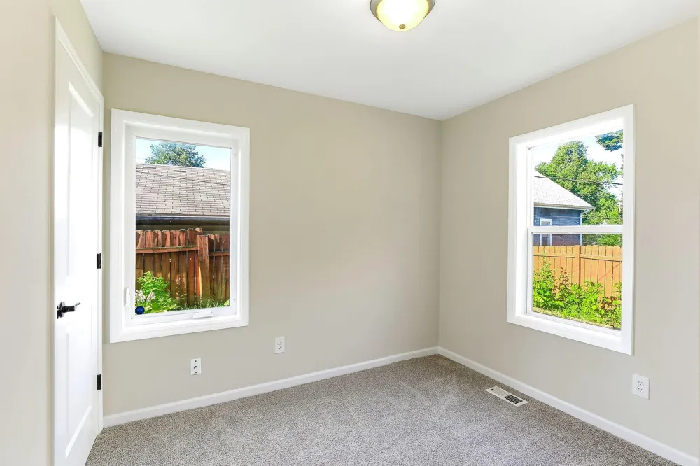 941 Cypress Street Saint Paul, MN 55106