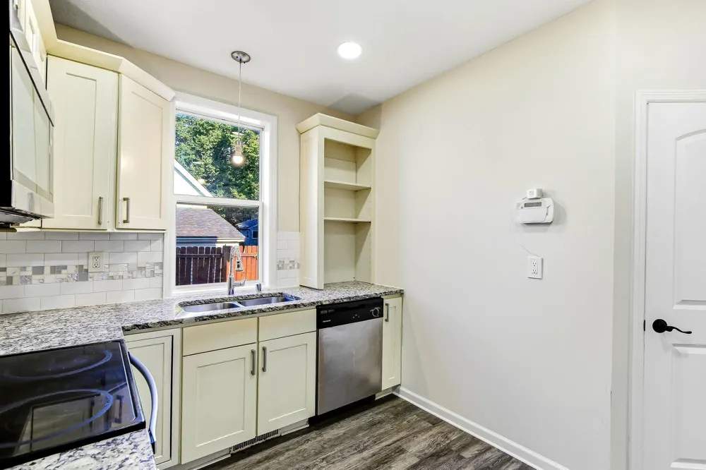 941 Cypress Street Saint Paul, MN 55106