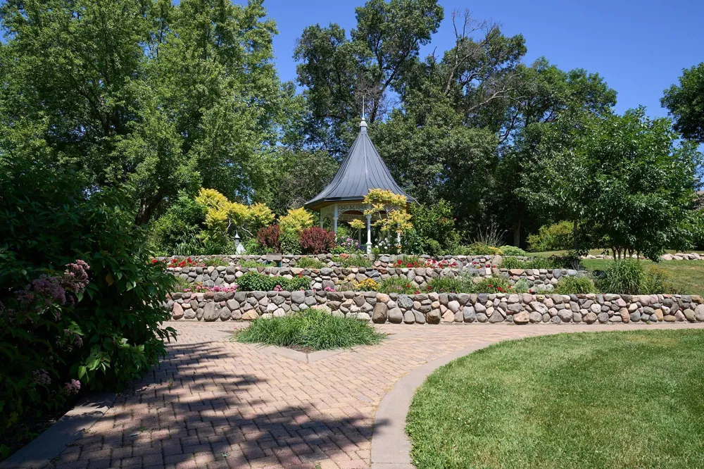 1209 Pine Street W Stillwater, MN 55082