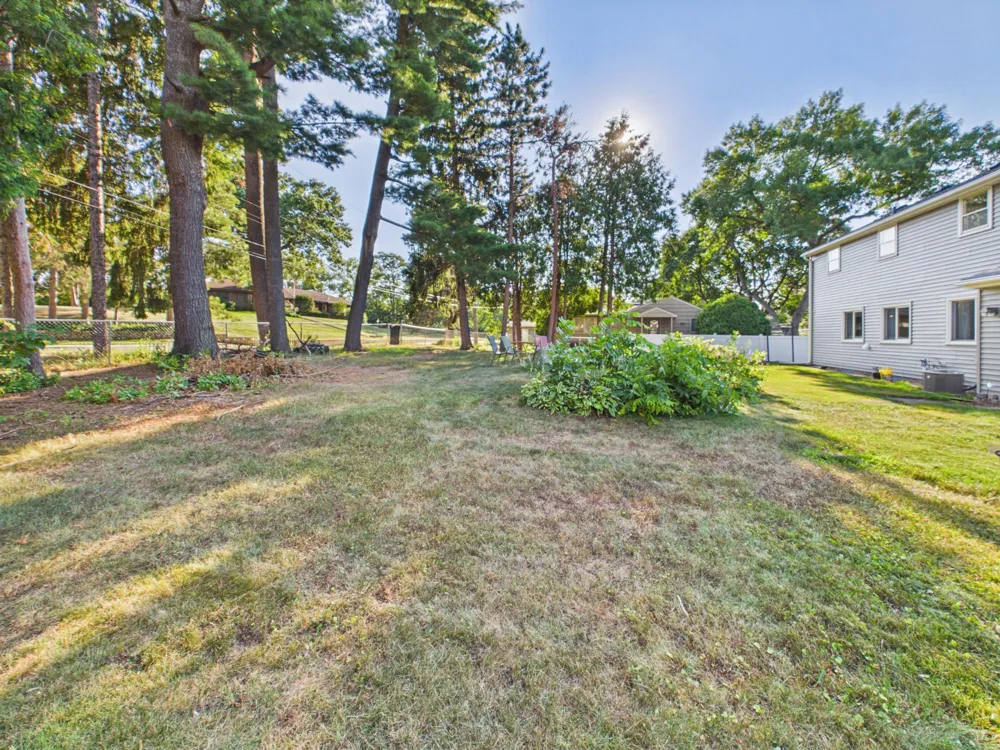 1209 Pine Street W Stillwater, MN 55082