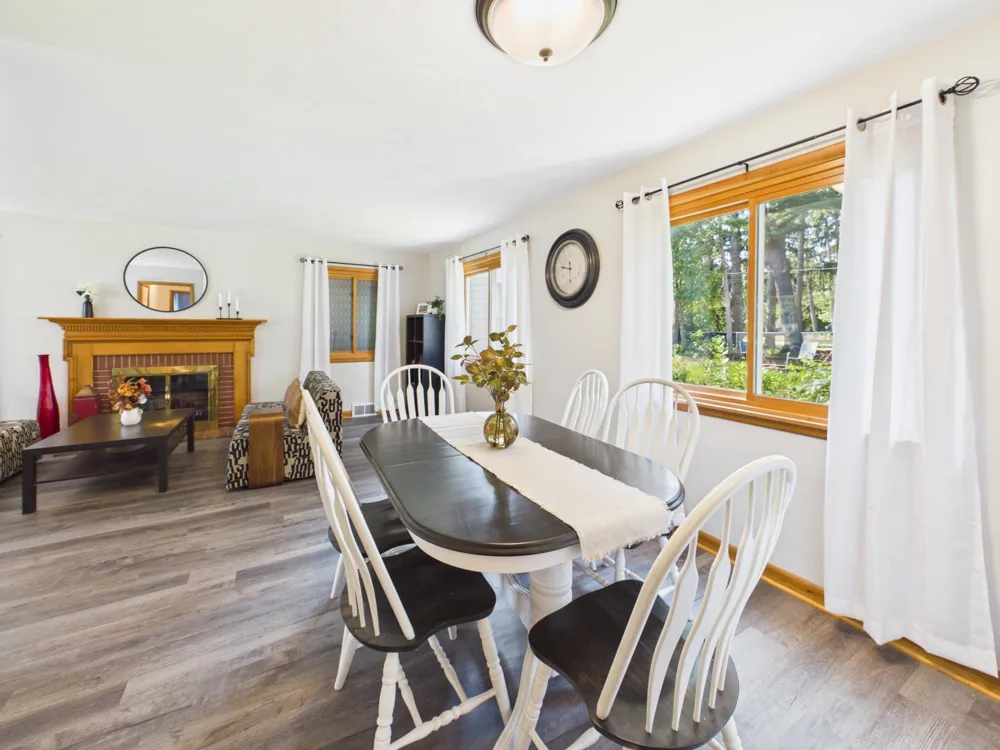 1209 Pine Street W Stillwater, MN 55082
