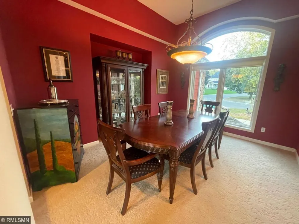7201 Howard Lane Eden Prairie, MN 55346
