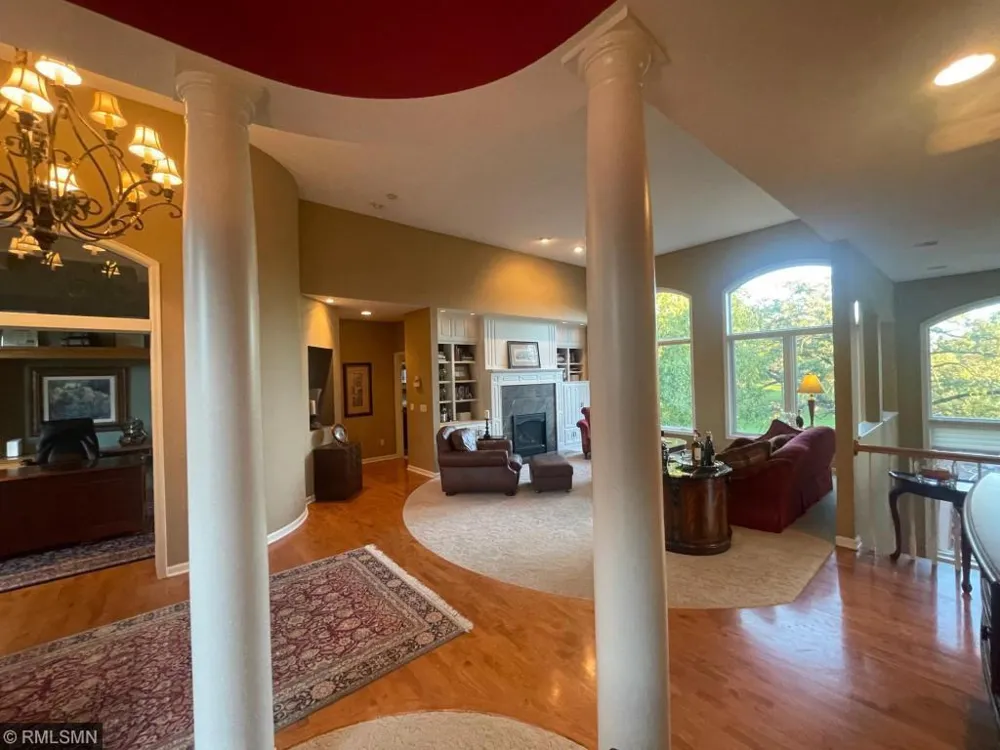 7201 Howard Lane Eden Prairie, MN 55346