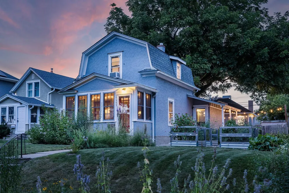 1555 Almond Avenue Saint Paul, MN 55108