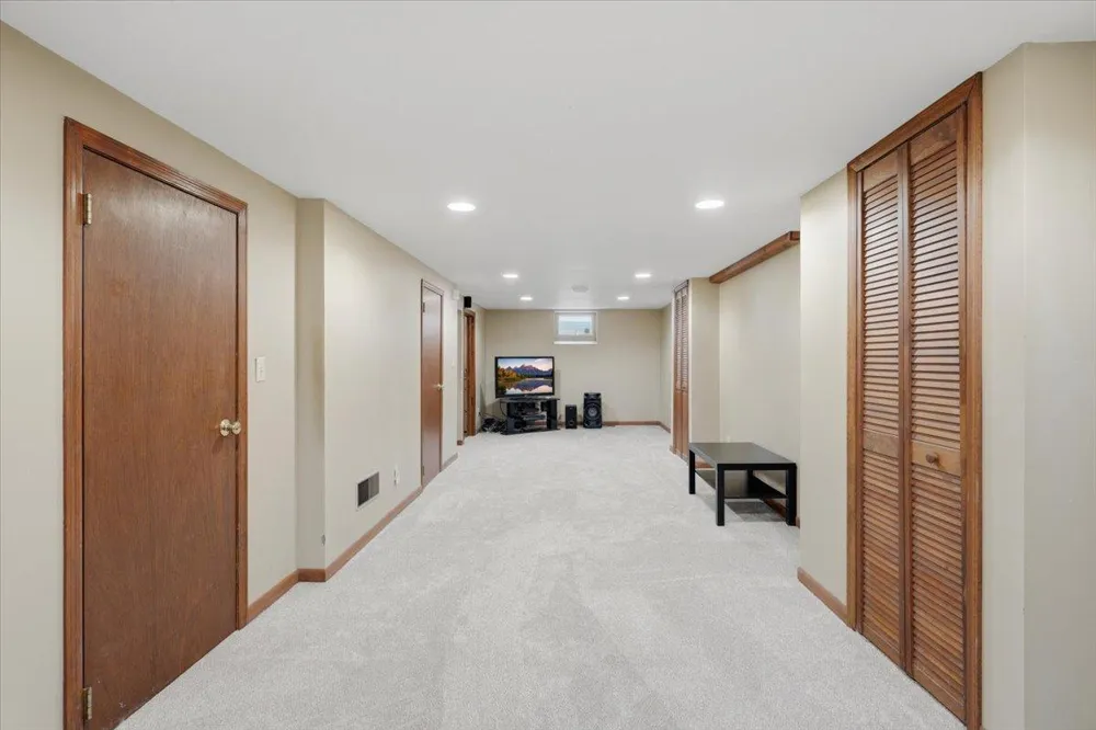 9104 Stanlen Road Saint Louis Park, MN 55426