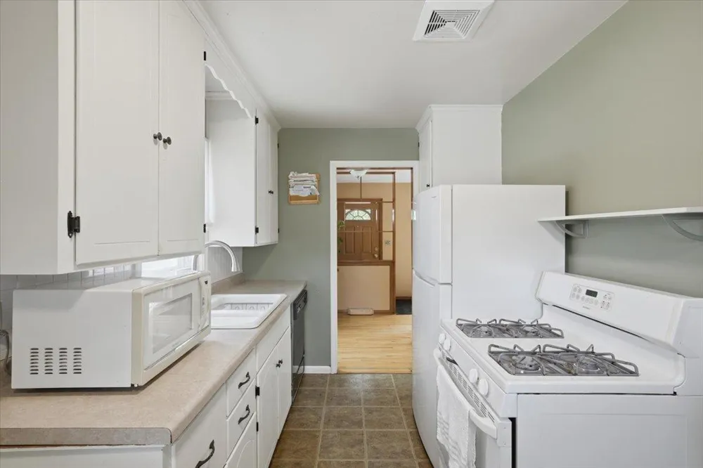 9104 Stanlen Road Saint Louis Park, MN 55426
