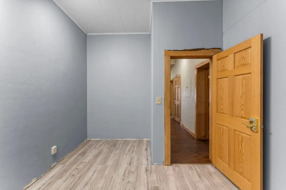 205 2nd Street SW Braham, MN 55006