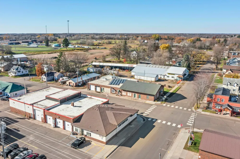 205 2nd Street SW Braham, MN 55006