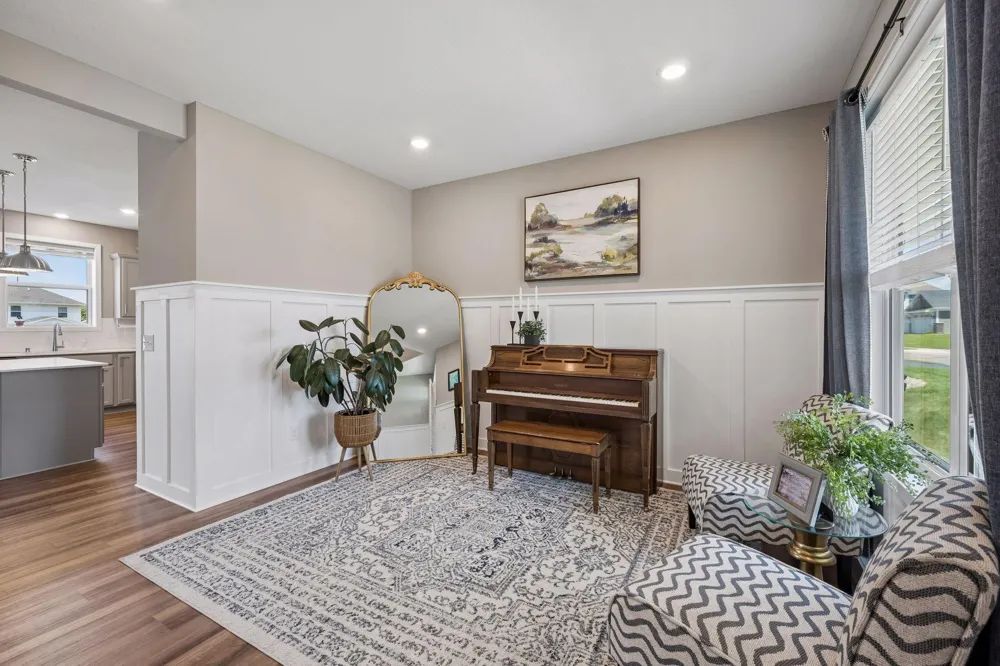 19302 Meadow View Lane Maple Grove, MN 55311