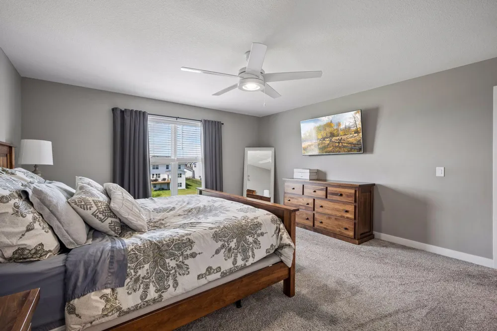 19302 Meadow View Lane Maple Grove, MN 55311