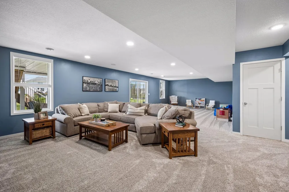 19302 Meadow View Lane Maple Grove, MN 55311