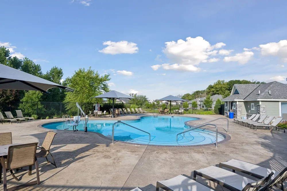 19302 Meadow View Lane Maple Grove, MN 55311
