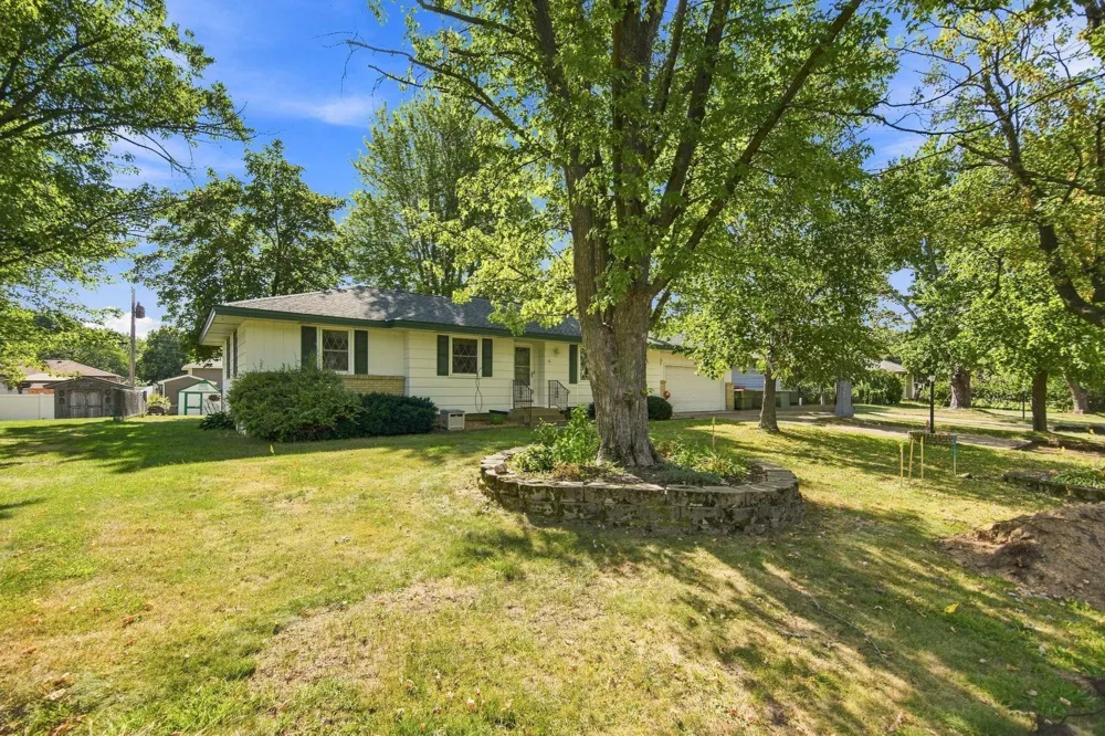 10565 Madison Street NE Blaine, MN 55434