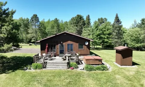 1899 Everett Road