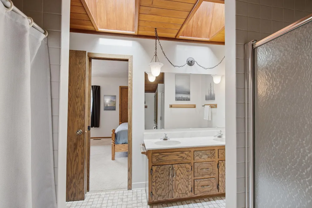 948 Waterford Drive W Eagan, MN 55123