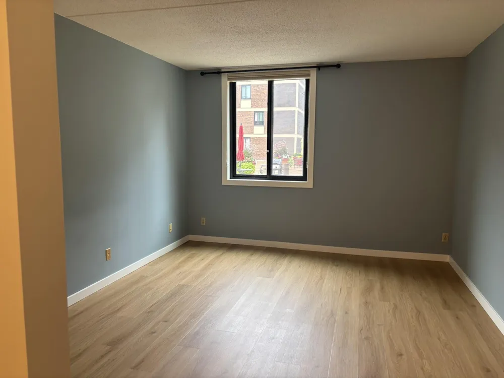 7200 York Avenue S #116 Edina, MN 55435