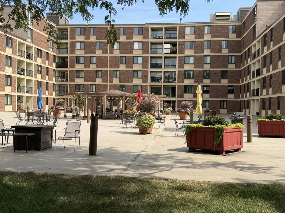 7200 York Avenue S #116 Edina, MN 55435