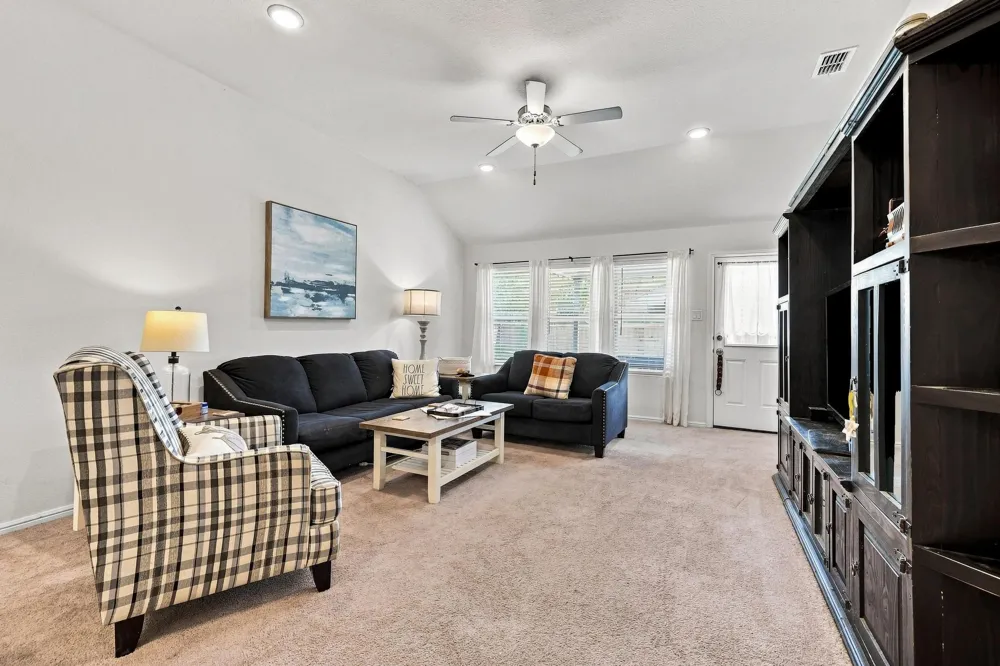 949 Slate Lane Celina, TX 75009