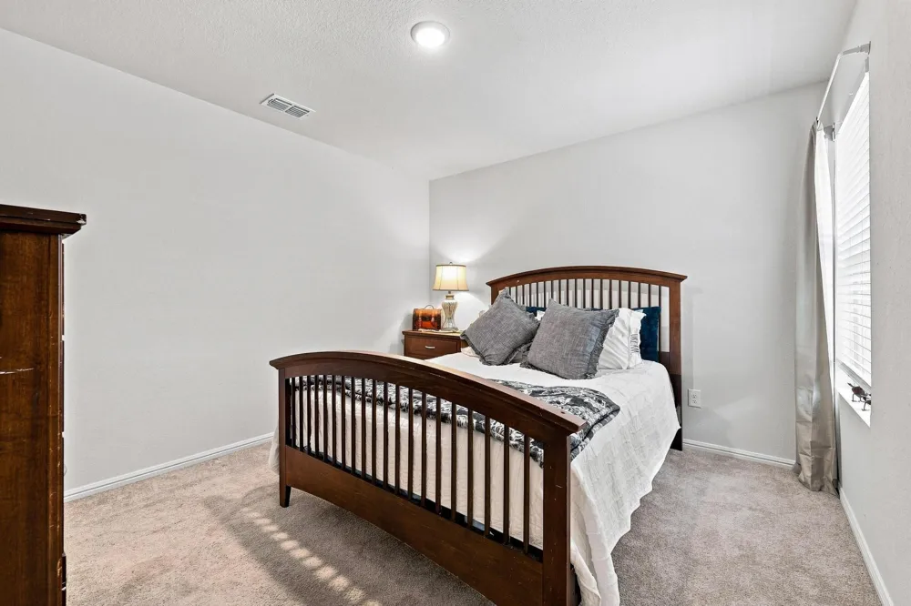 949 Slate Lane Celina, TX 75009