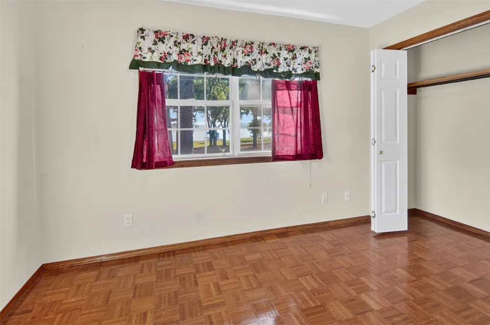 1189 RSCR 3325 Emory, TX 75440