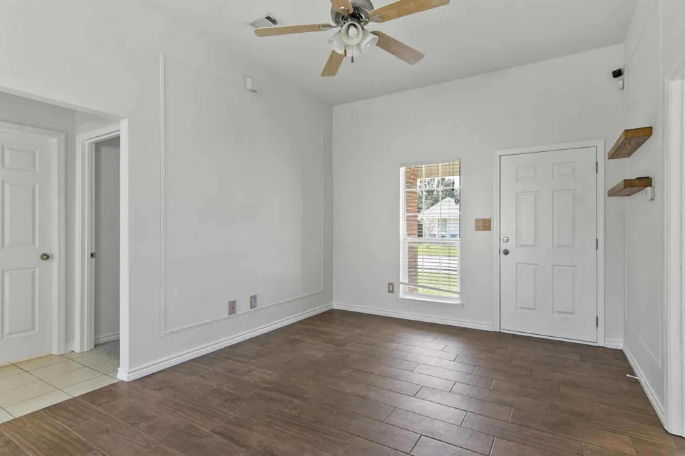 5775 Shadowbend Circle S Lumberton, TX 77657