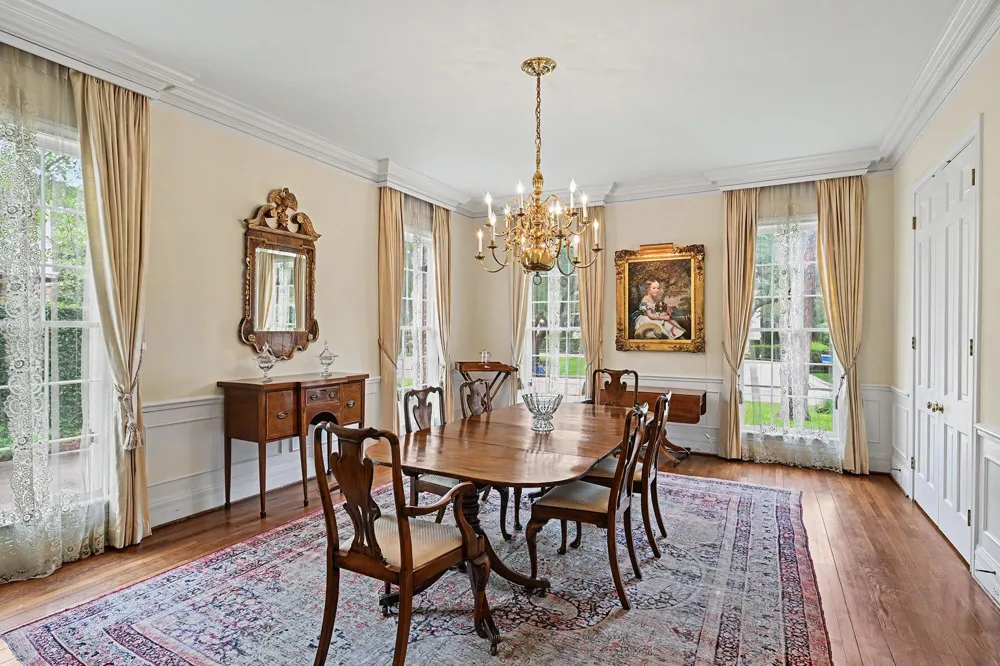 6019 Stones Throw Road Houston, TX 77057