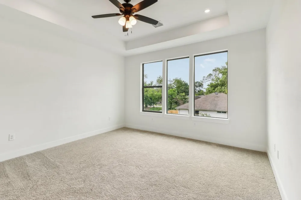 313 Tennessee Street Houston, TX 77029