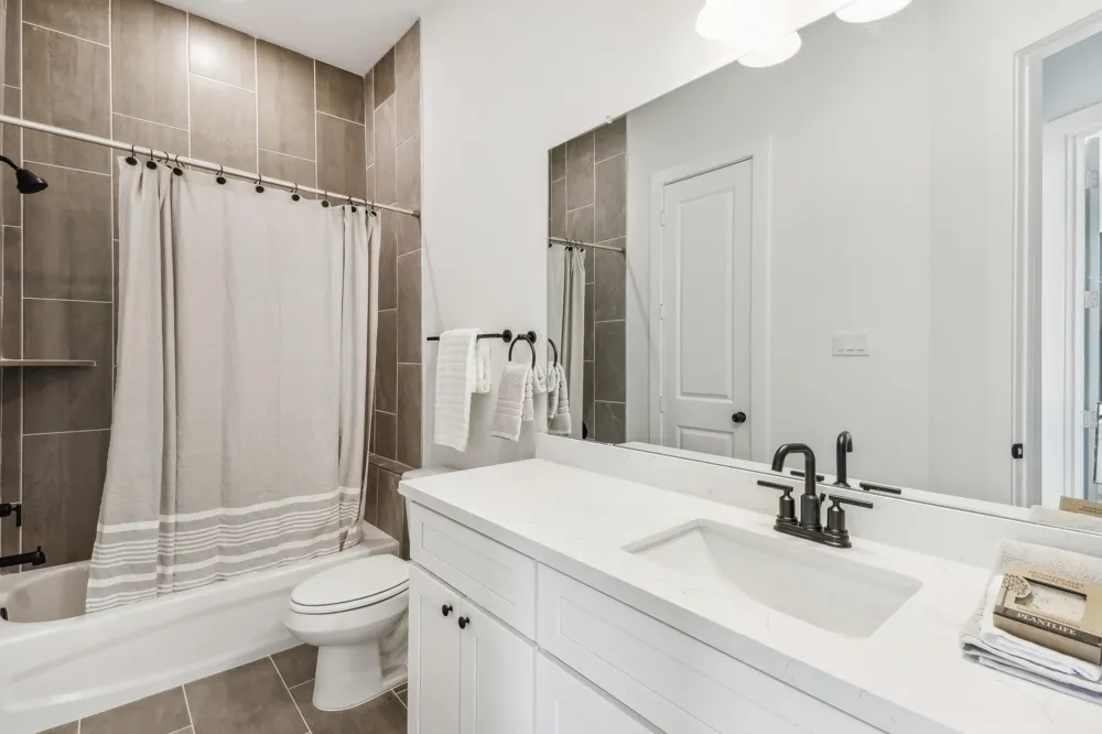 313 Tennessee Street Houston, TX 77029