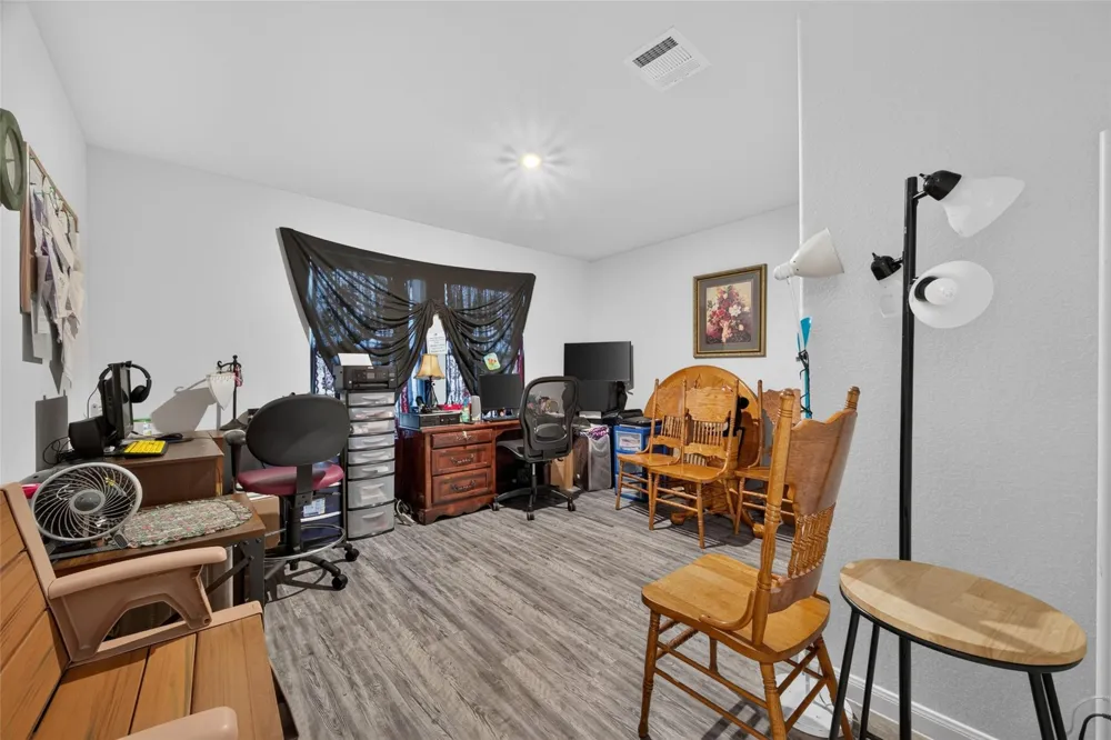 3496 Road 5725 Cleveland, TX 77327