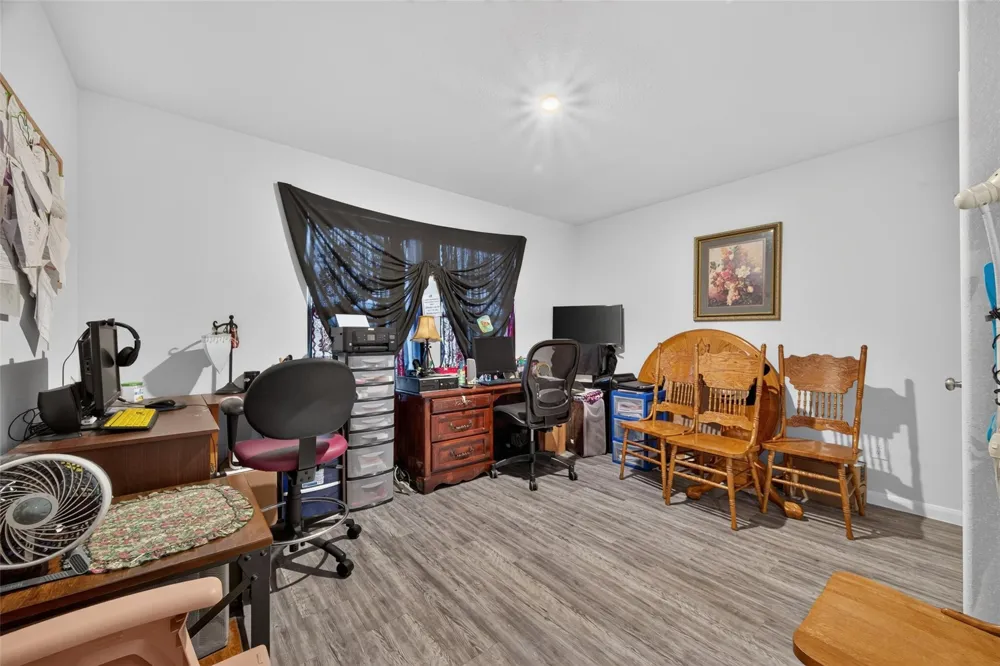 3496 Road 5725 Cleveland, TX 77327