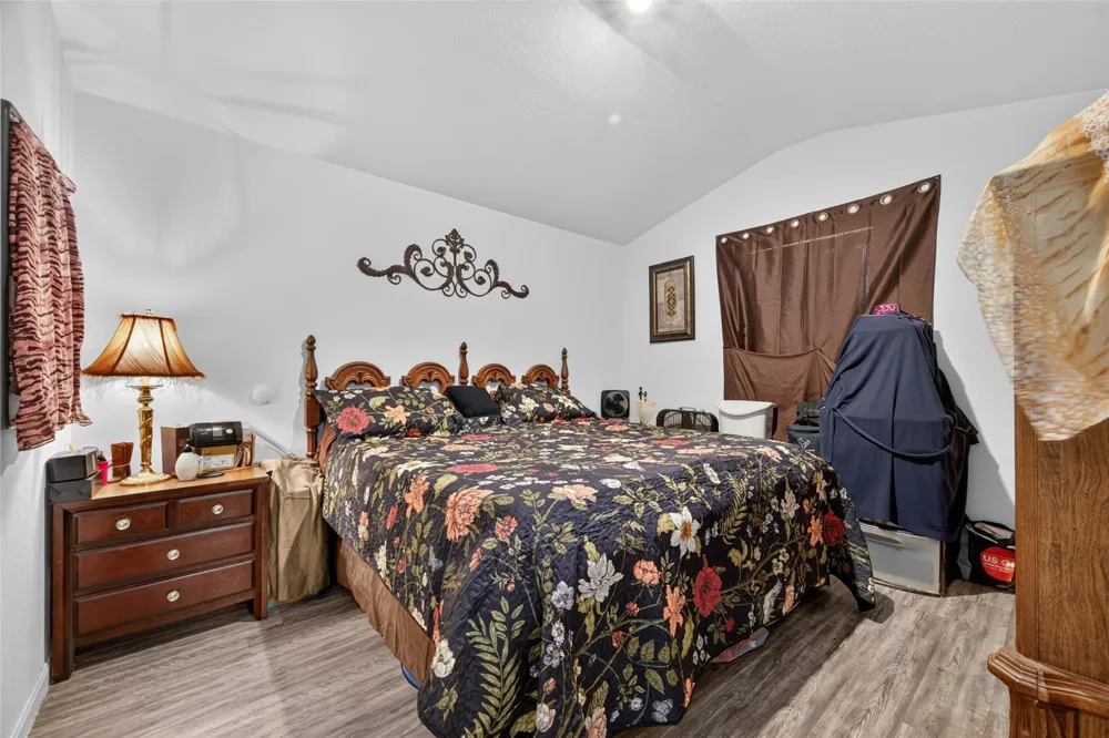 3496 Road 5725 Cleveland, TX 77327