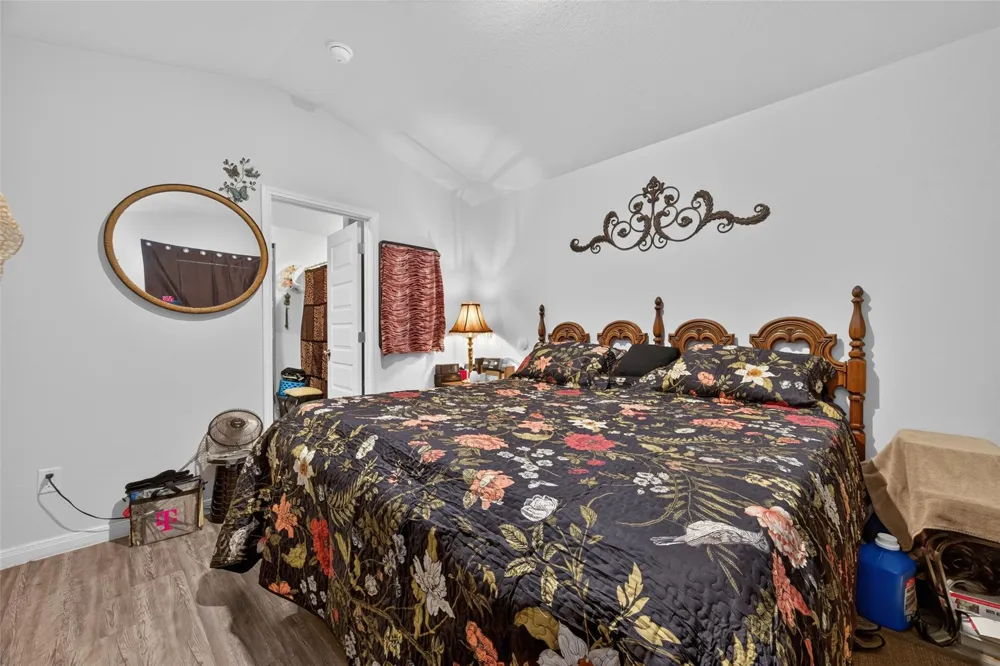 3496 Road 5725 Cleveland, TX 77327