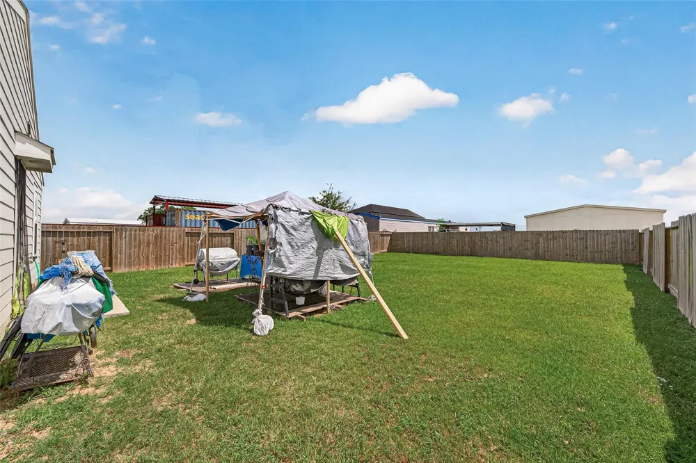 3496 Road 5725 Cleveland, TX 77327