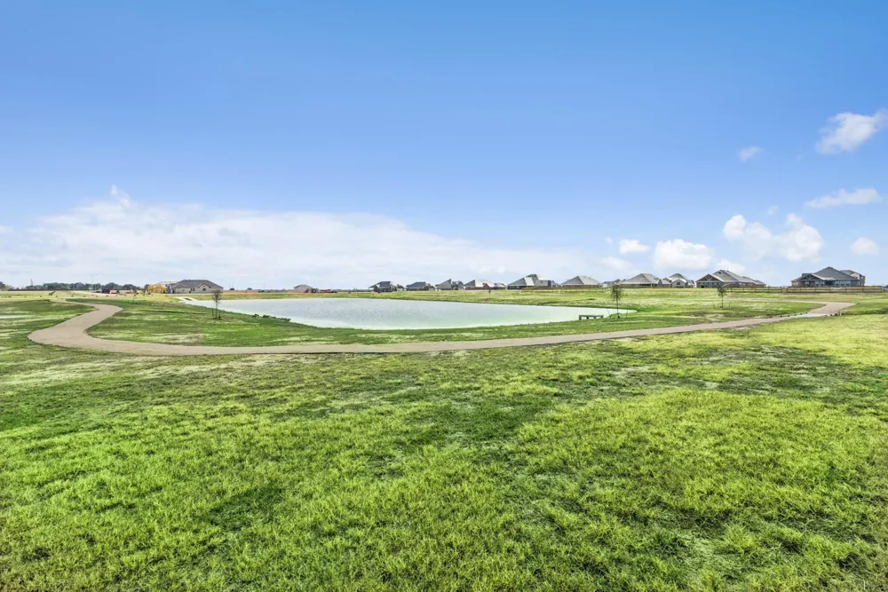 318 Cobb Court Sealy, TX 77474