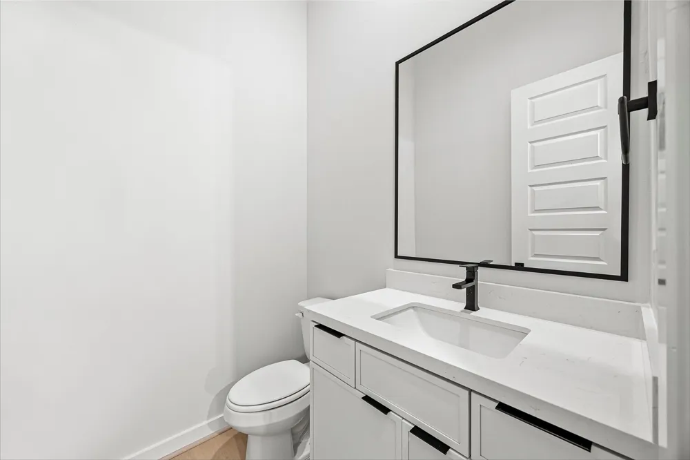 523 Hillwood Heights Drive Houston, TX 77091