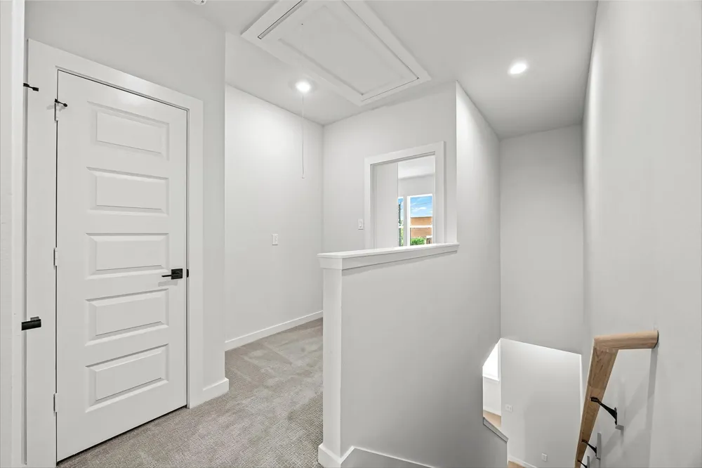 523 Hillwood Heights Drive Houston, TX 77091