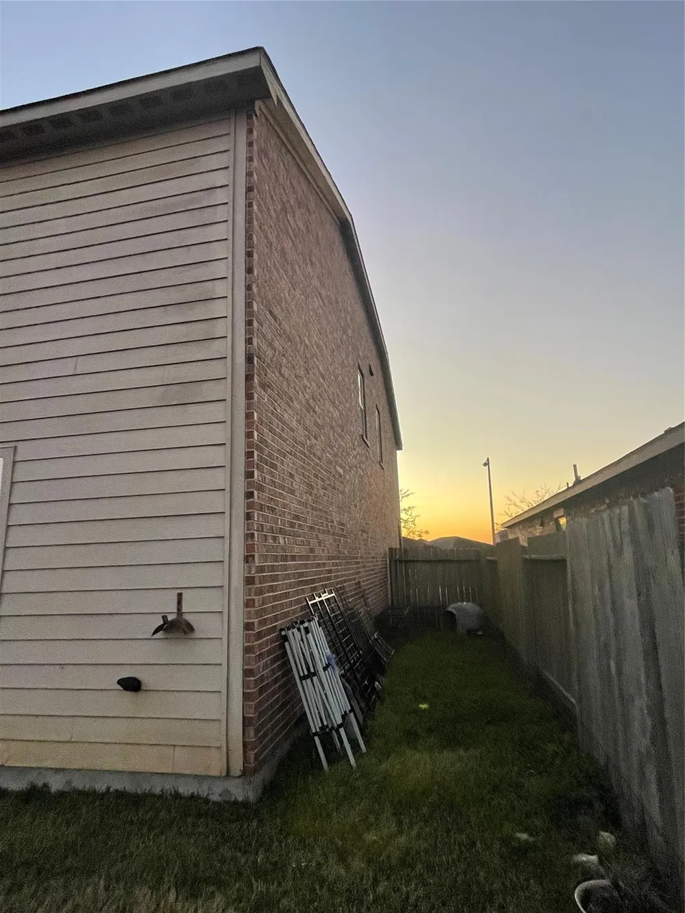 2706 Regatta Lane Texas City, TX 77568