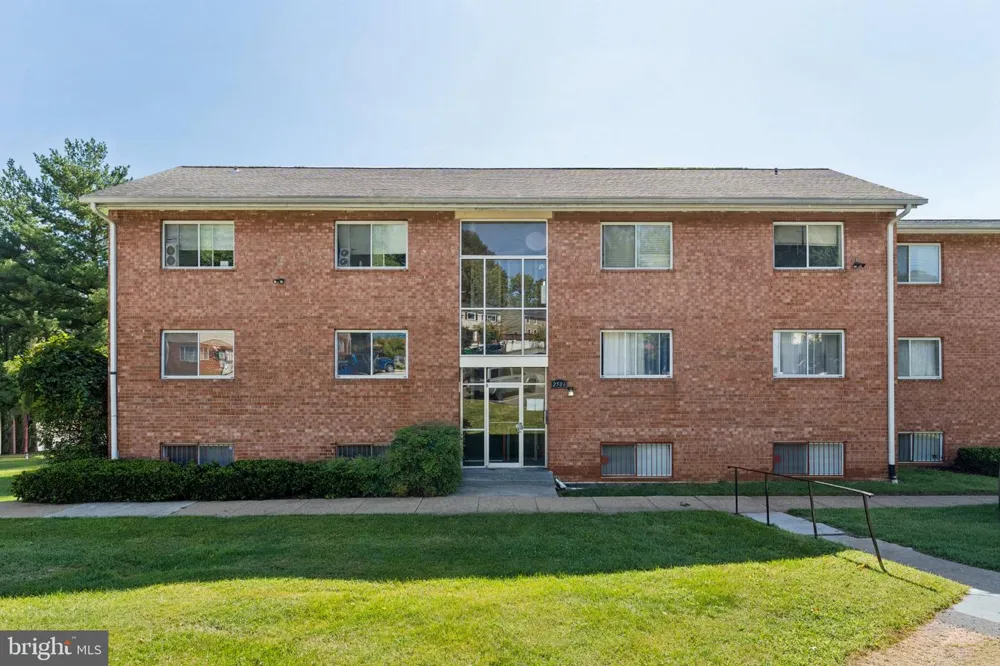 2506 MARKHAM LANE #4 Landover, MD 20785