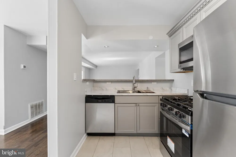 2506 MARKHAM LANE #4 Landover, MD 20785