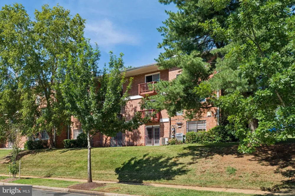 2506 MARKHAM LANE #4 Landover, MD 20785
