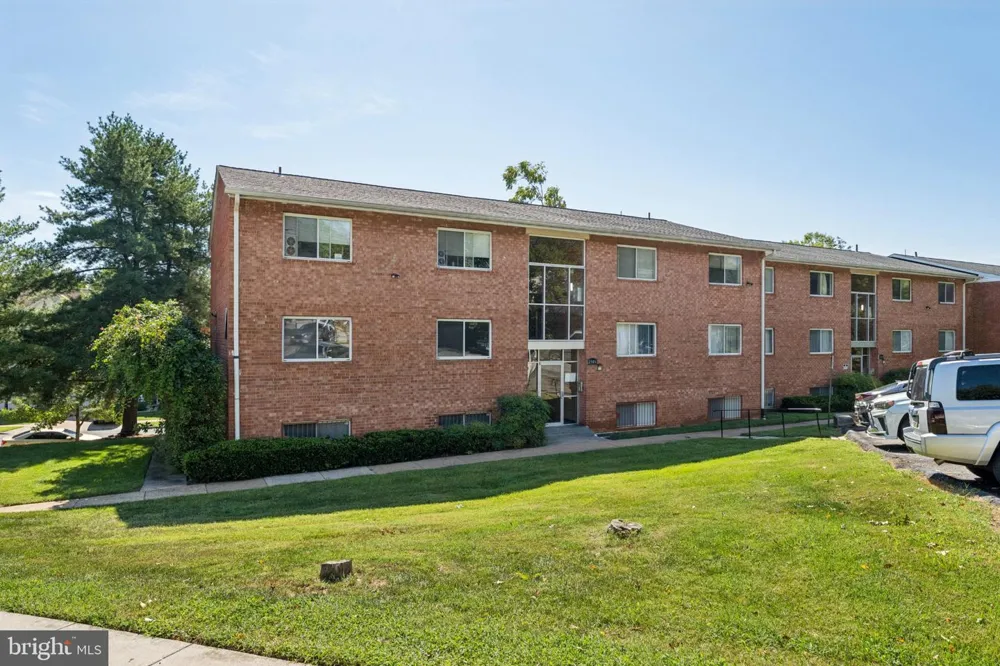 2506 MARKHAM LANE #4 Landover, MD 20785