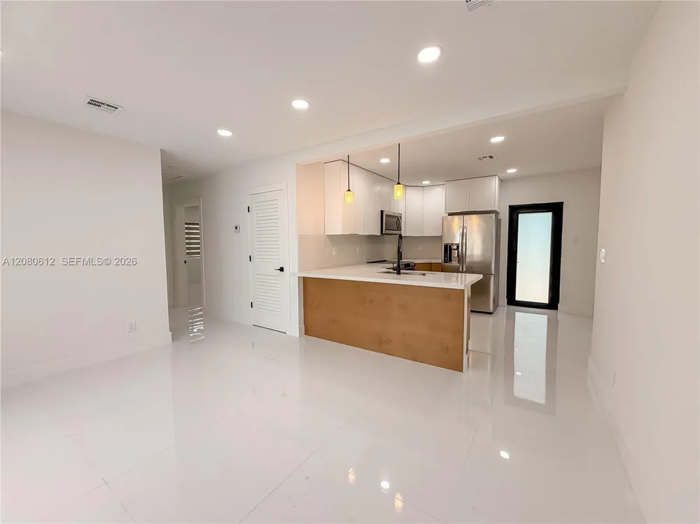 12210 NW 22nd Ave Miami, FL 33167