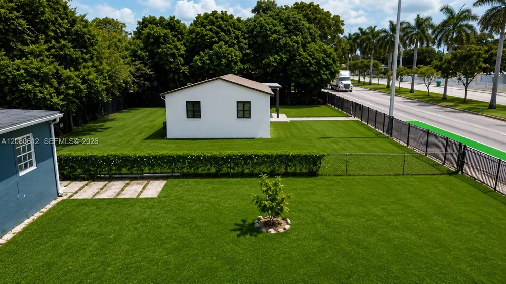 12210 NW 22nd Ave Miami, FL 33167