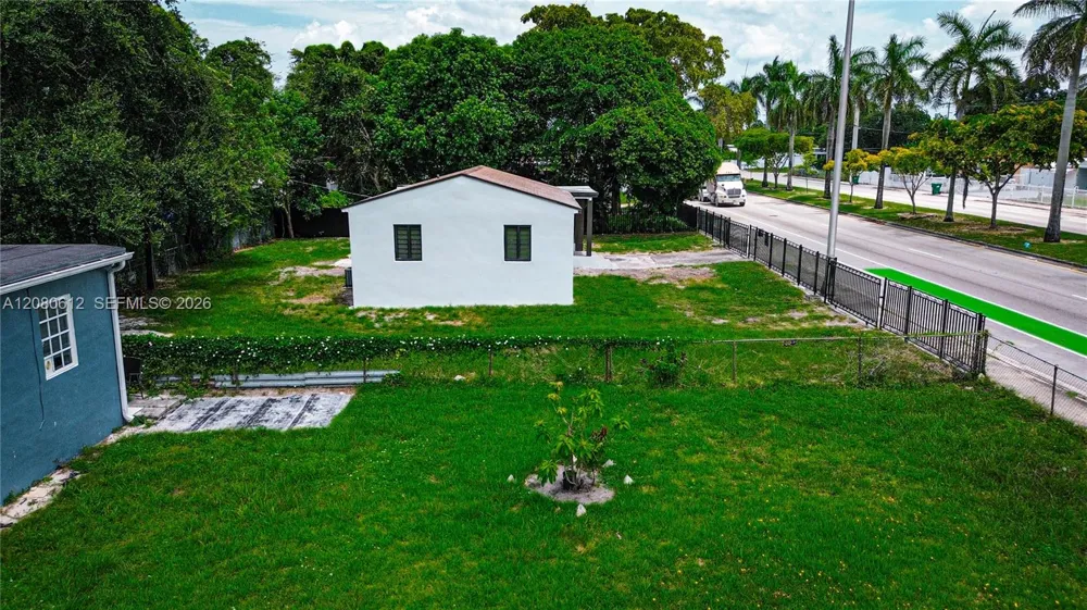 12210 NW 22nd Ave Miami, FL 33167